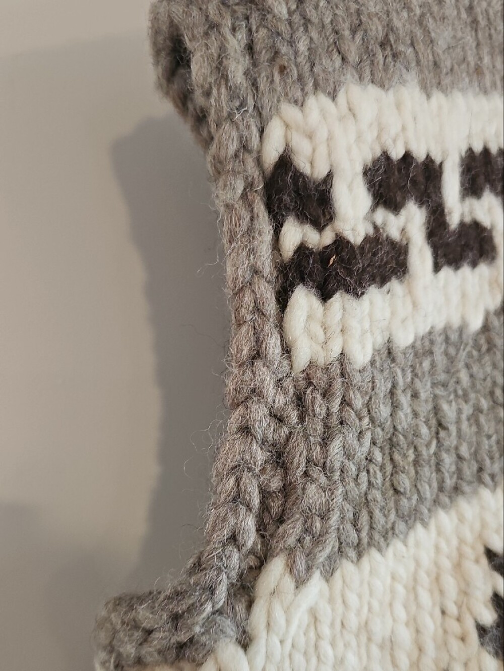 Hand Knit Vintage Cowichan Wool Vest With Owl Pattern - Picture 5 of 9